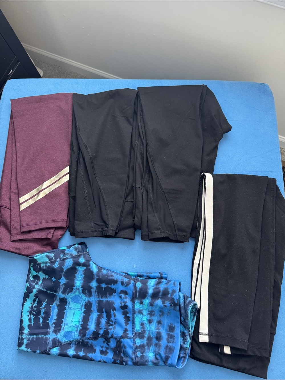 Old Navy Women's Leggings Pack - Black, Maroon, Blue Tie-Dye